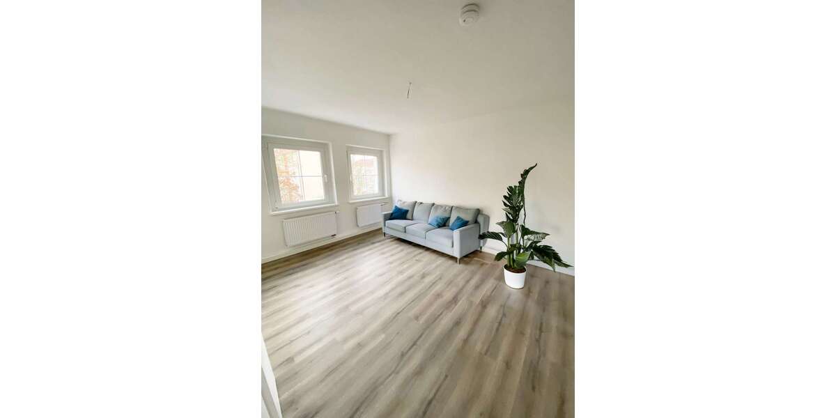 Etagenwohnung Ronneburg Raitzhain - 2 Zimmer, 49 m&sup2;, 300&euro; | Angebot:24789901