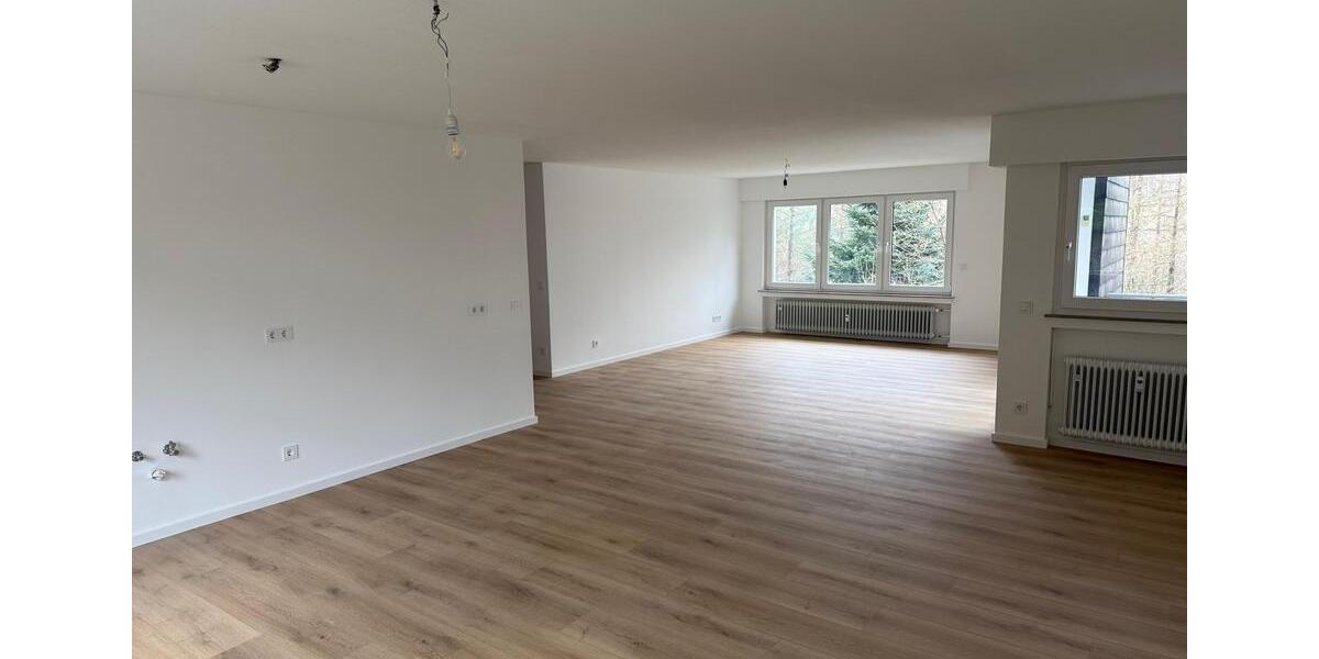 Erdgeschoßwohnung Gummersbach - 3 Zimmer, 95 m&sup2;, 995&euro; | Angebot:25164064