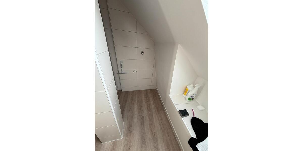 Dachgeschoßwohnung Weißenburg in Bayern - 3 Zimmer, 55 m&sup2;, 500&euro; | Angebot:26167504