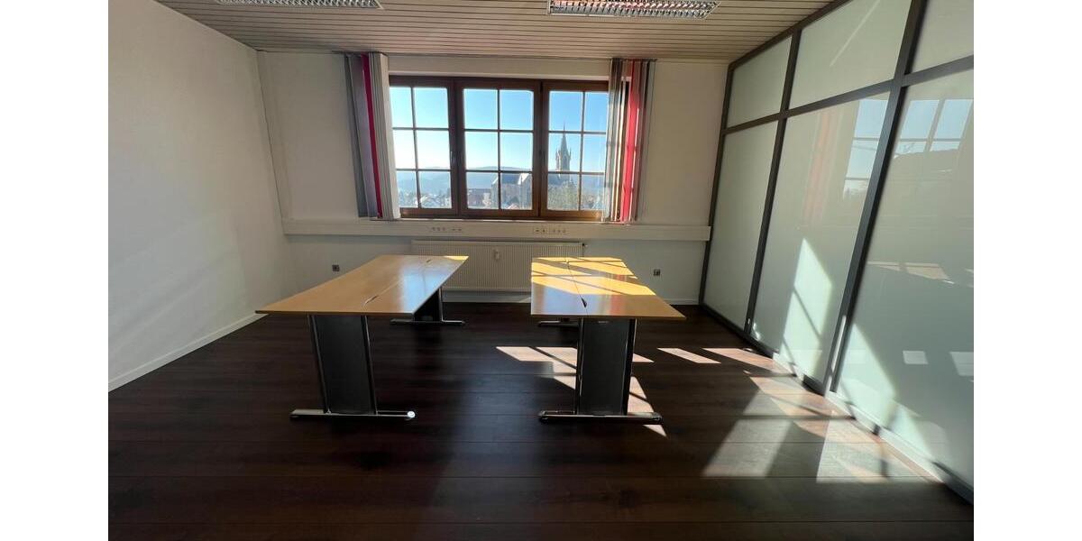 Gewerbeobjekt Warburg - 7&euro; | Angebot:20349077