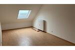 Dachgeschoßwohnung Langenfeld (Rheinland) - 2 Zimmer, 75 m&sup2;, 675&euro; | Angebot:23689817
