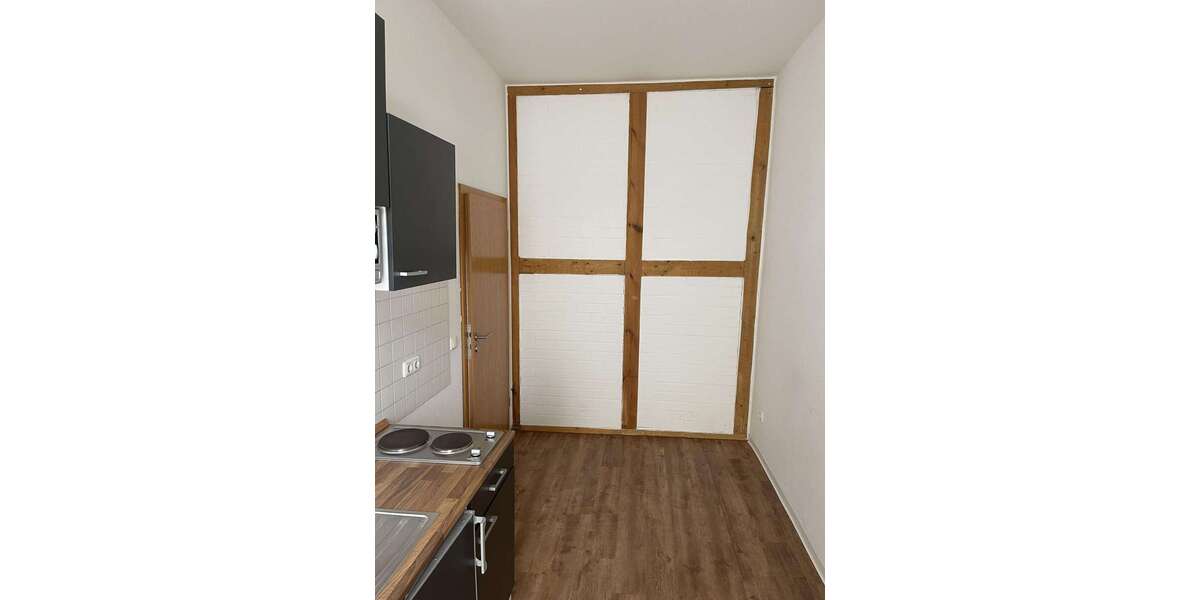1 Zimmer-Wohnung mit Balkon und Küche *perfekt für Pendler, Azubis & Studenten* 1 zimmer