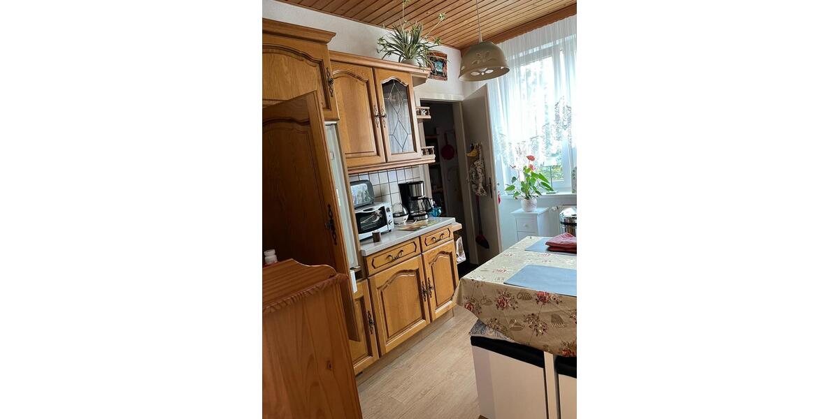 Etagenwohnung Stavenhagen - 3 Zimmer, 64 m&sup2;, 320&euro; | Angebot:26004978