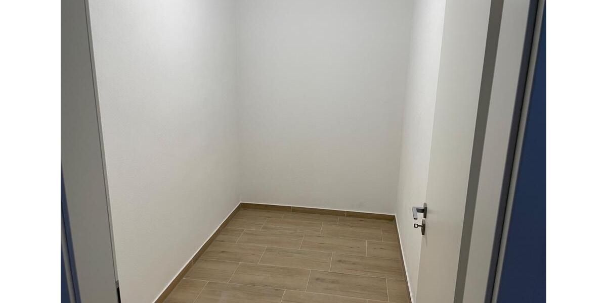 Etagenwohnung Osterhofen - 2 Zimmer, 92 m&sup2;, 828&euro; | Angebot:24867773