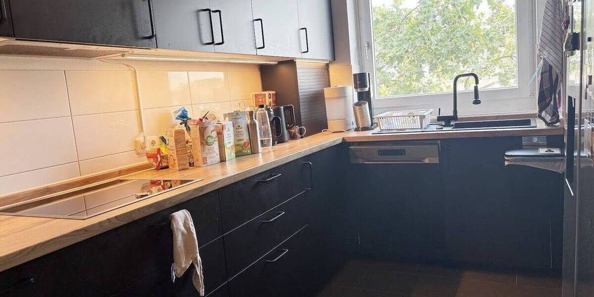 Etagenwohnung Köln Bayenthal - 4 Zimmer, 103 m&sup2;, 1.600&euro; | Angebot:26858790