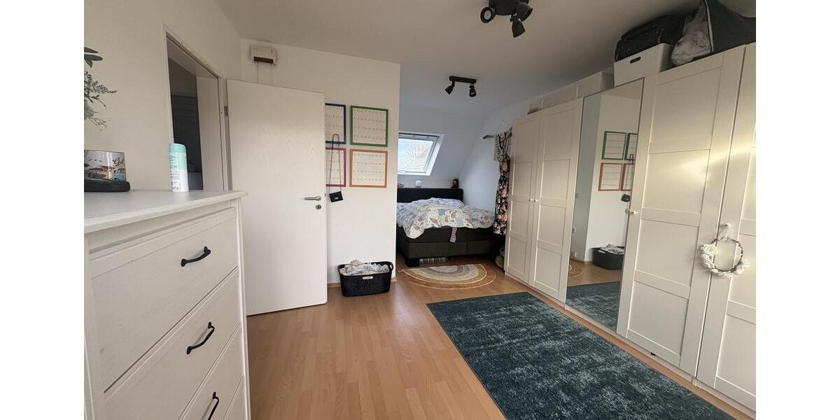 Dachgeschoßwohnung Rhede - 3 Zimmer, 90 m&sup2;, 795&euro; | Angebot:23650227