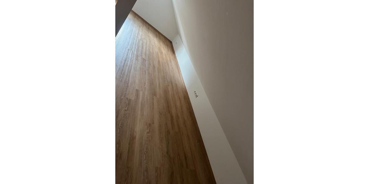 Etagenwohnung Forchheim - 2 Zimmer, 80 m&sup2;, 800&euro; | Angebot:26699655