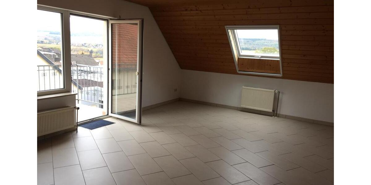 Dachgeschoßwohnung Waldalgesheim - 2 Zimmer, 80 m&sup2;, 770&euro; | Angebot:25906883