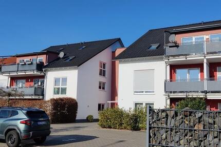 Wohnung Seligenstadt - 3 Zimmer, 81 m&sup2;, 1.090&euro; | Angebot:25157687