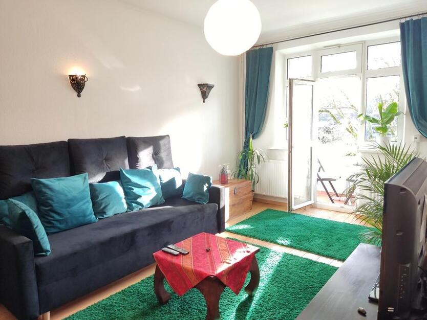 Schöne, ruhige möblierte 2-Zi.-Wohnung (befristet 12.11.-26.04.)