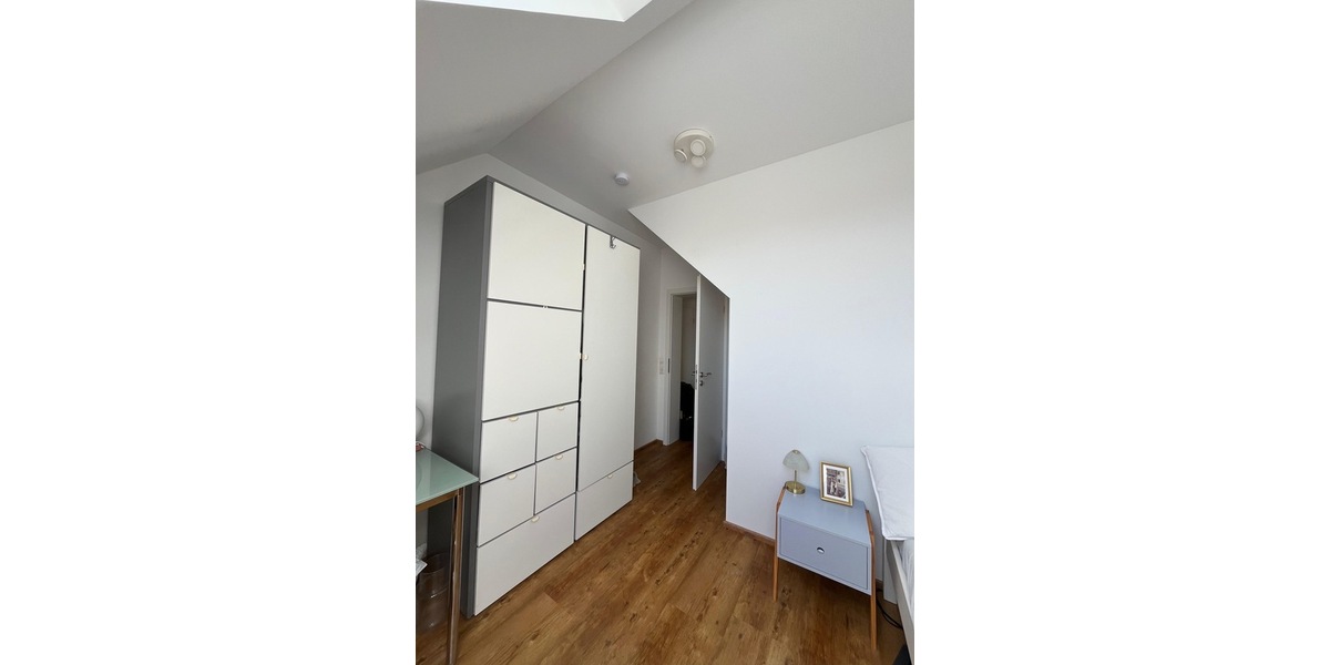 Traum-WG im Paradies/Altstadt: 4er-WG sucht neue Lieblingsmenschen! (Nähe HTWG) - Zimmer Konstanz | Angebot:26995311