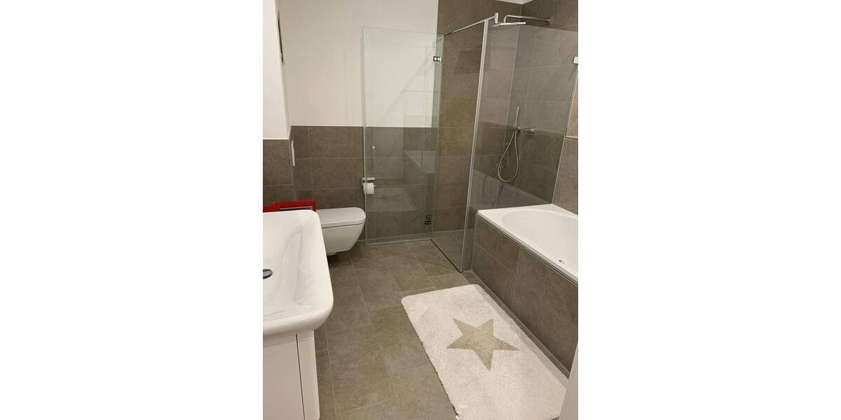 Etagenwohnung Nürnberg Gleißbühl - 3 Zimmer, 87 m&sup2;, 1.550&euro; | Angebot:26156011