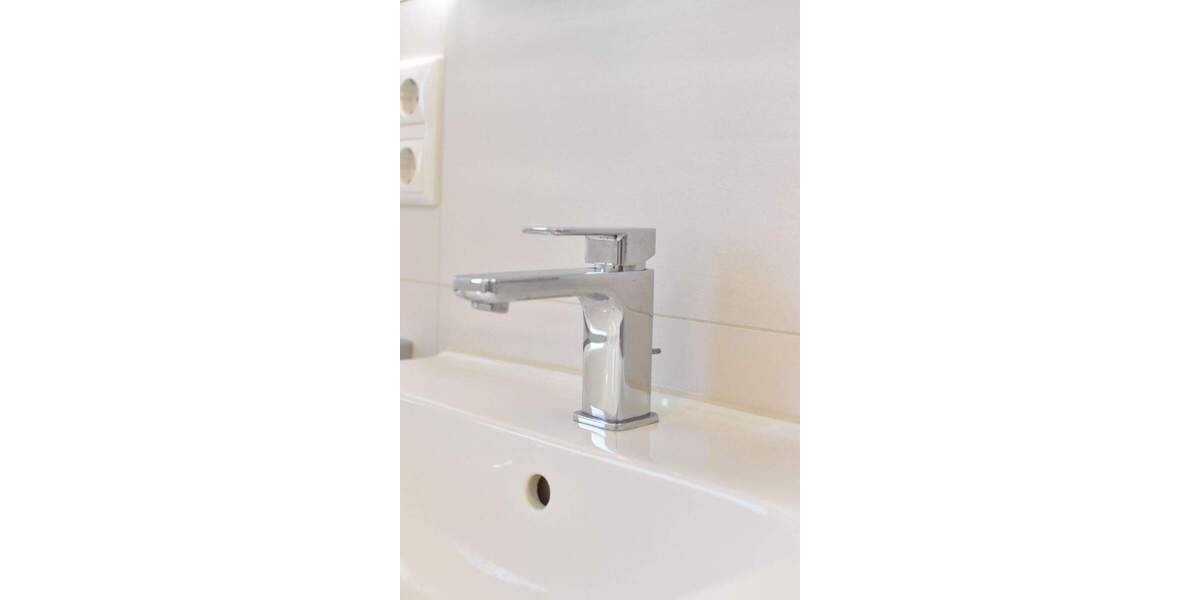 Etagenwohnung Leipzig Leutzsch - 2 Zimmer, 80 m&sup2;, 1.120&euro; | Angebot:25819037