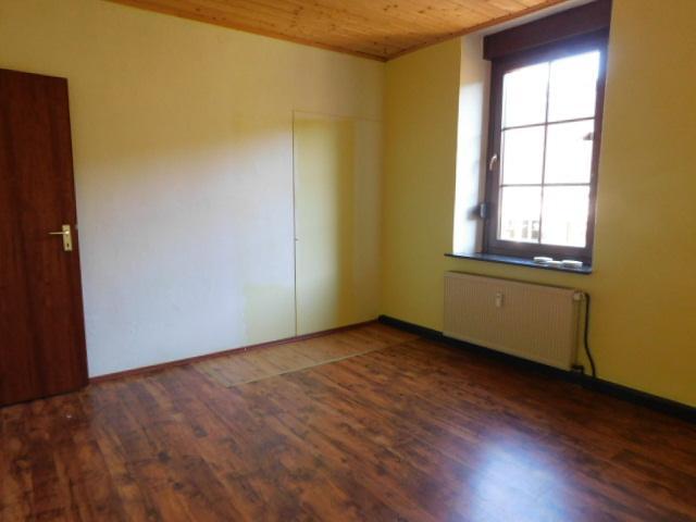 Etagenwohnung Fell - 4 Zimmer, 115 m&sup2;, 990&euro; | Angebot:24751477