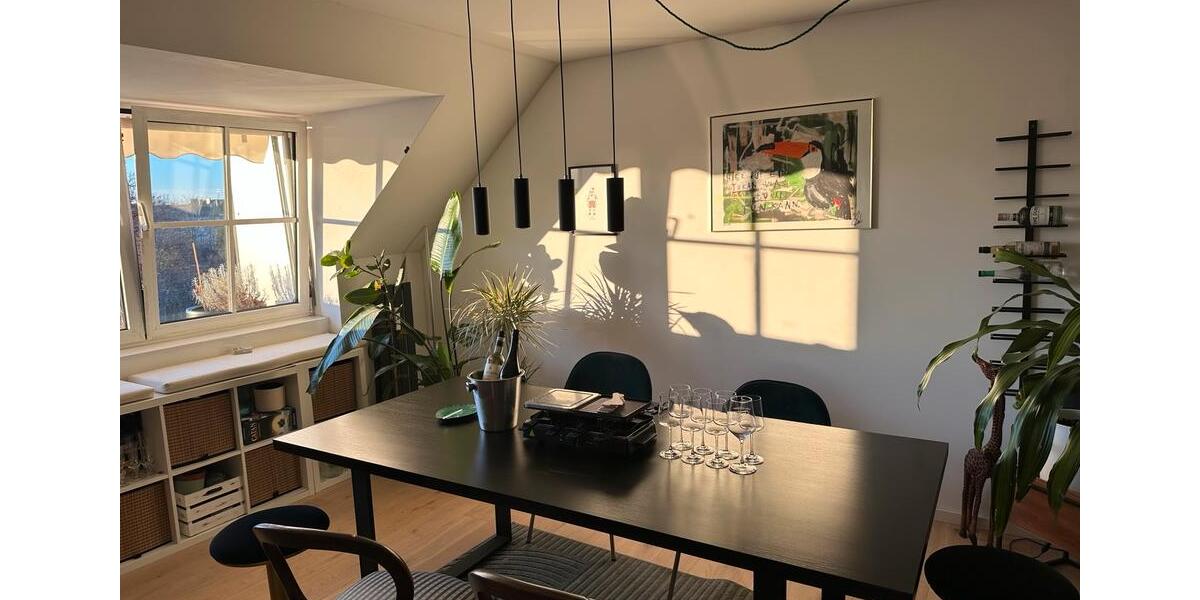 Dachgeschoßwohnung München Schwabing-Freimann - 3 Zimmer, 82 m&sup2;, 2.850&euro; | Angebot:26034256