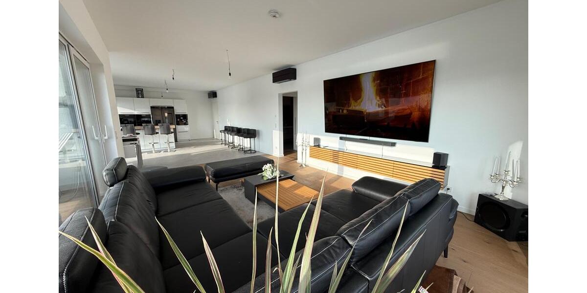 Einfamilienhaus Hameln Kernstadt - 2 Zimmer, 136 m&sup2;, 1.900&euro; | Angebot:23702601