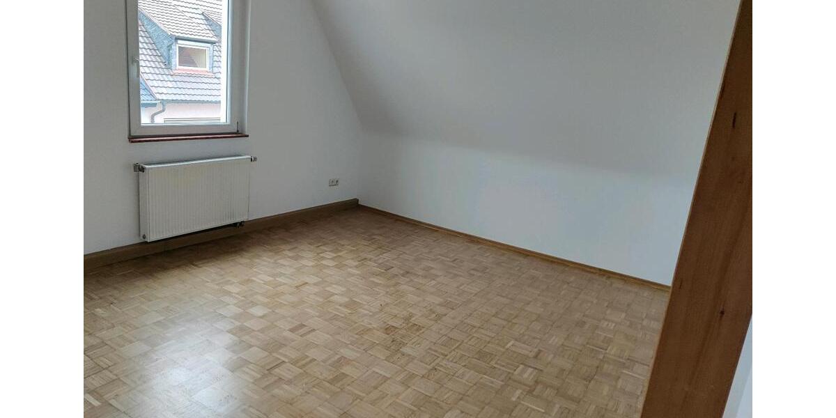 Dachgeschoßwohnung Hösbach - 2 Zimmer, 55 m&sup2;, 520&euro; | Angebot:24841191