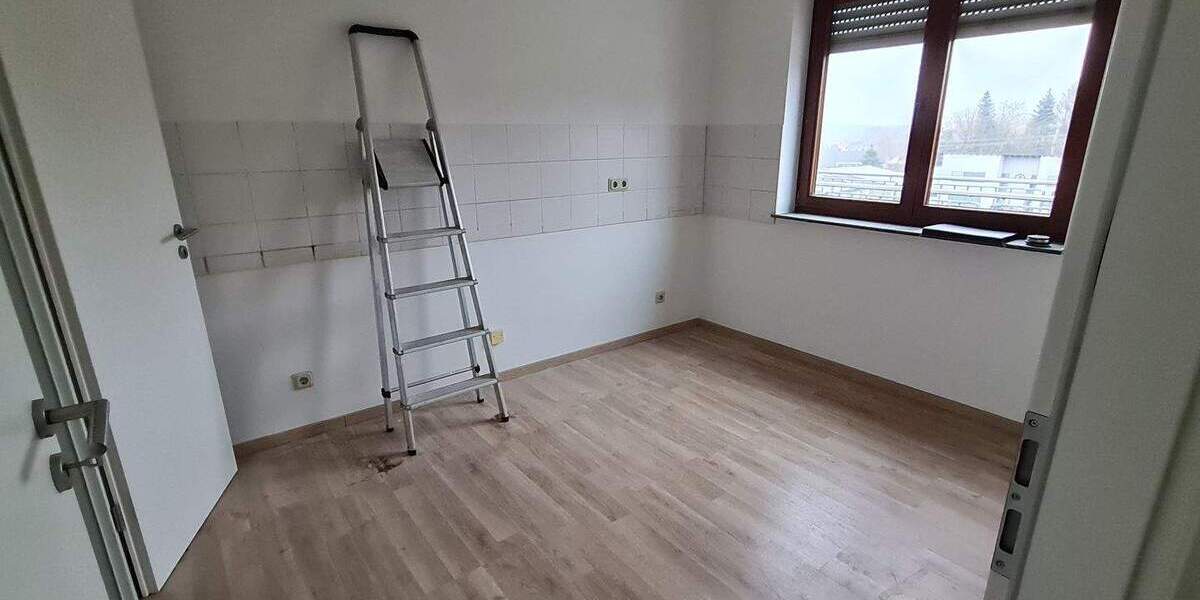 Großzügig Wohnen über 2 Etagen in Riegelsberg 5 zimmer