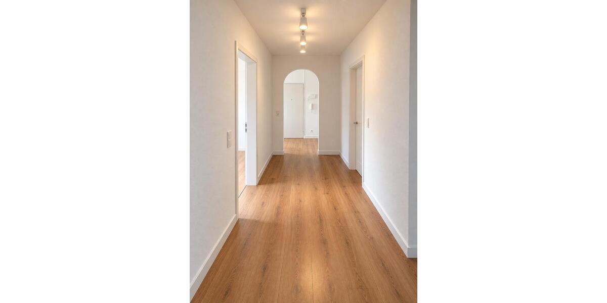 Dachgeschoßwohnung Simonswald - 4 Zimmer, 111 m&sup2;, 1.300&euro; | Angebot:27565733