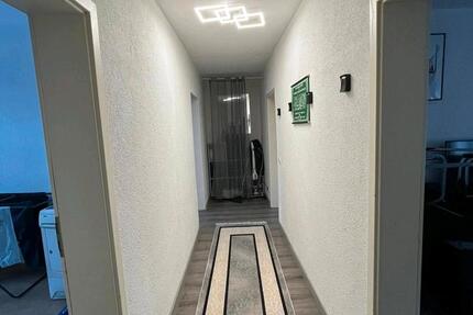 Wohnung Peine - 3 Zimmer, 80 m&sup2;, 1.200&euro; | Angebot:27614716