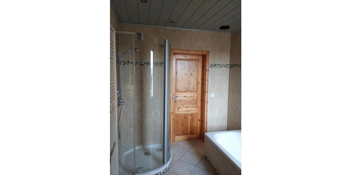 Maisonettenwohnung Meuselwitz - 3 Zimmer, 71 m&sup2;, 360&euro; | Angebot:23767266