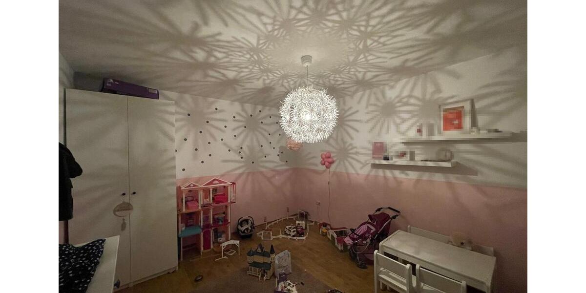 Etagenwohnung Rammelsbach - 6 Zimmer, 200 m&sup2;, 1.200&euro; | Angebot:26633479