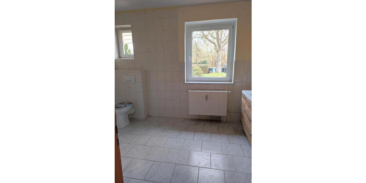 Erdgeschoßwohnung Lalendorf - 2 Zimmer, 75 m&sup2;, 680&euro; | Angebot:25833090