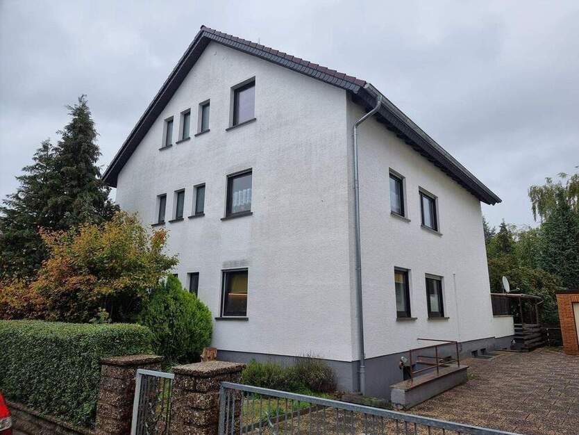 Großzügige 3 Zimmer Dachgeschosswohnung mit Balkon 3 zimmer
