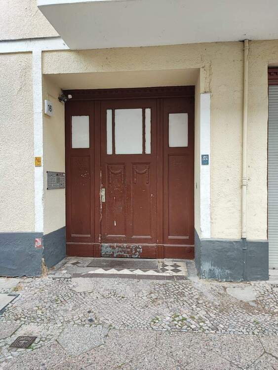 Möblierte 2-Zi Wohnung im Simon-Dach-Kiez 2 zimmer