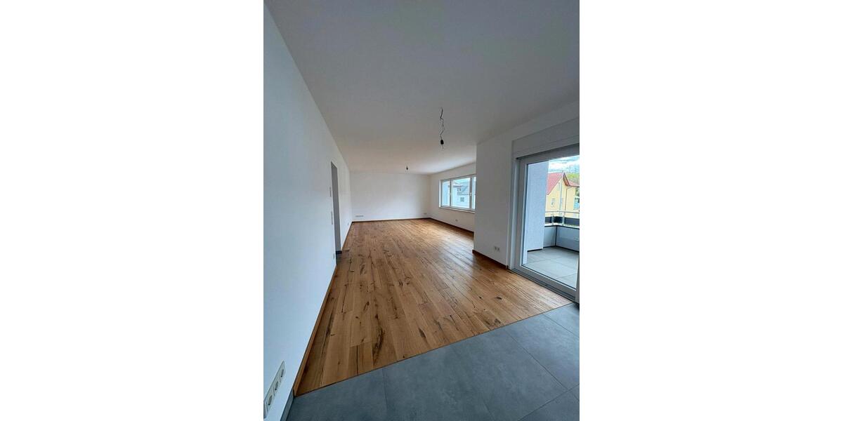 Etagenwohnung Eppstein - 3 Zimmer, 100 m&sup2;, 1.500&euro; | Angebot:26412955