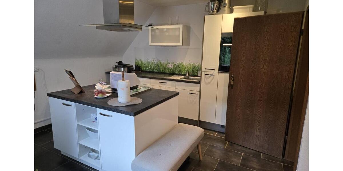 Etagenwohnung Bad Honnef - 3 Zimmer, 92 m&sup2;, 990&euro; | Angebot:25404241