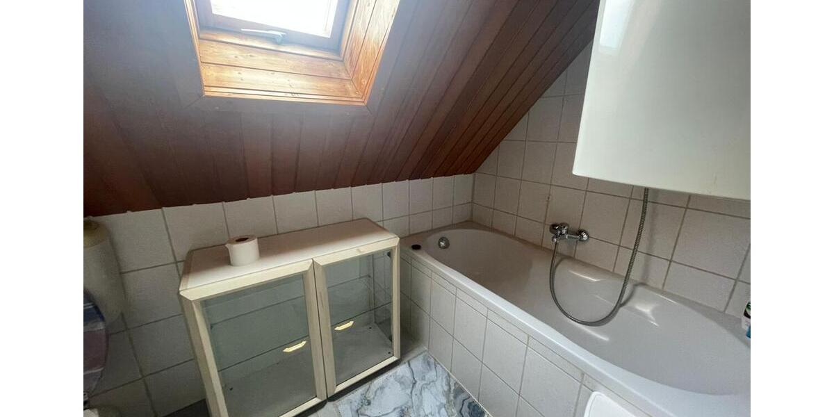 Etagenwohnung Schwäbisch Hall - 4 Zimmer, 105 m&sup2;, 1.100&euro; | Angebot:24473737