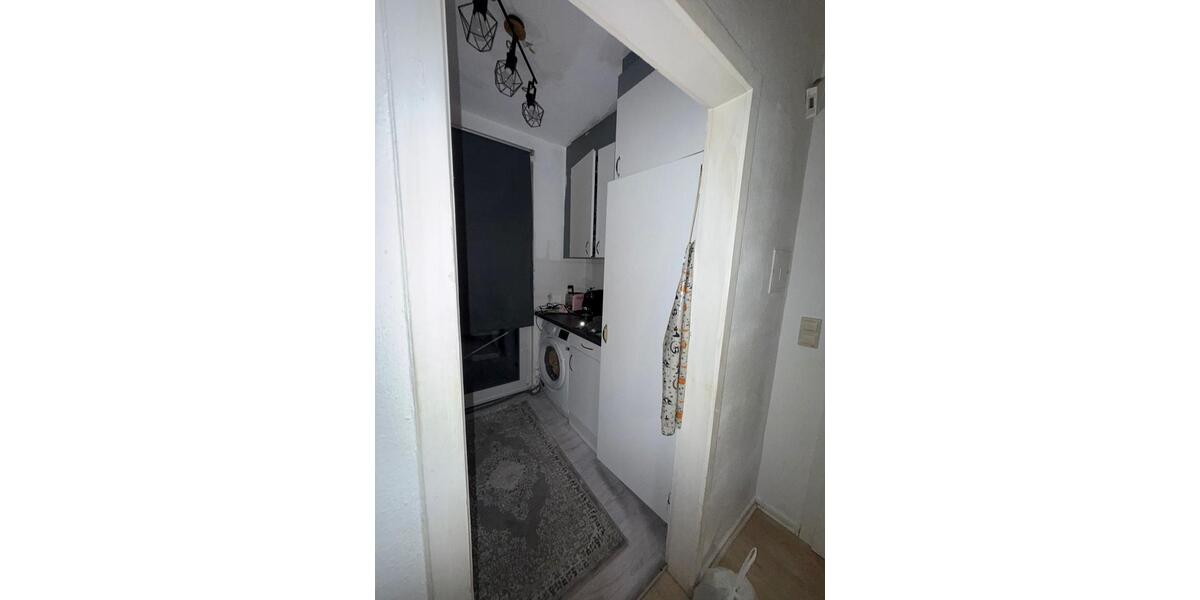 Dachgeschoßwohnung Düsseldorf - 2 Zimmer, 65 m&sup2;, 950&euro; | Angebot:24705658