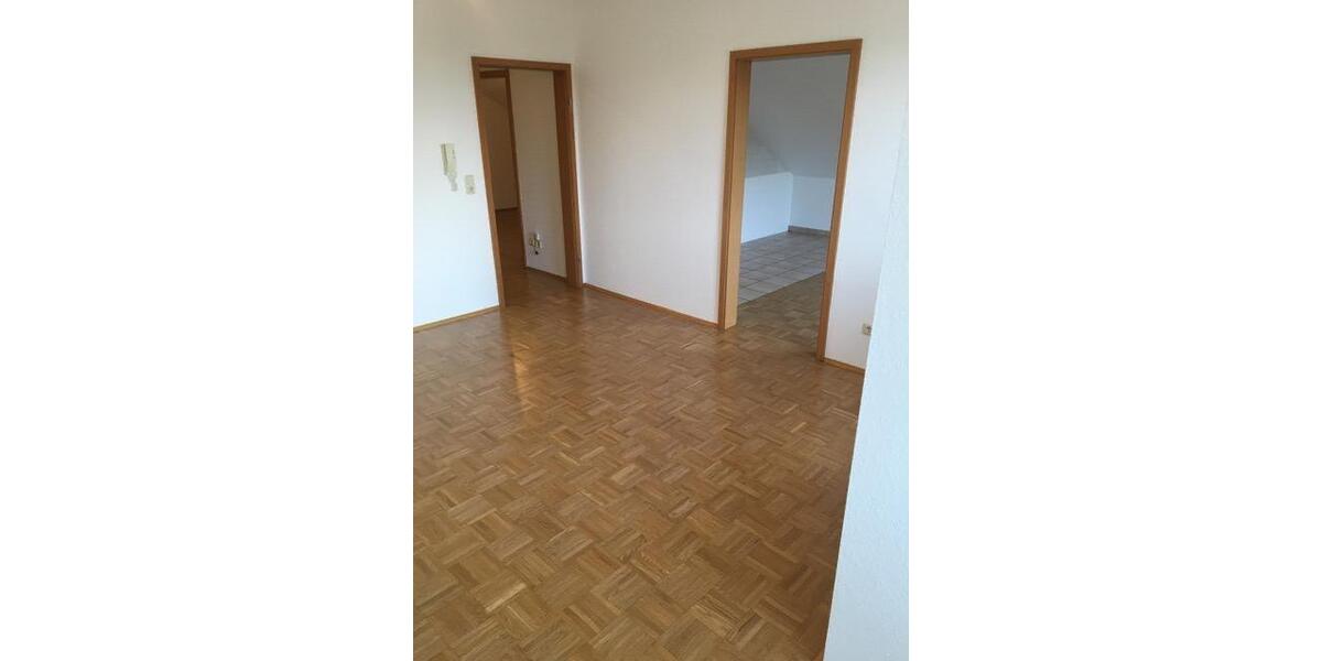 Dachgeschoßwohnung Warburg - 2 Zimmer, 51 m&sup2;, 470&euro; | Angebot:24575985