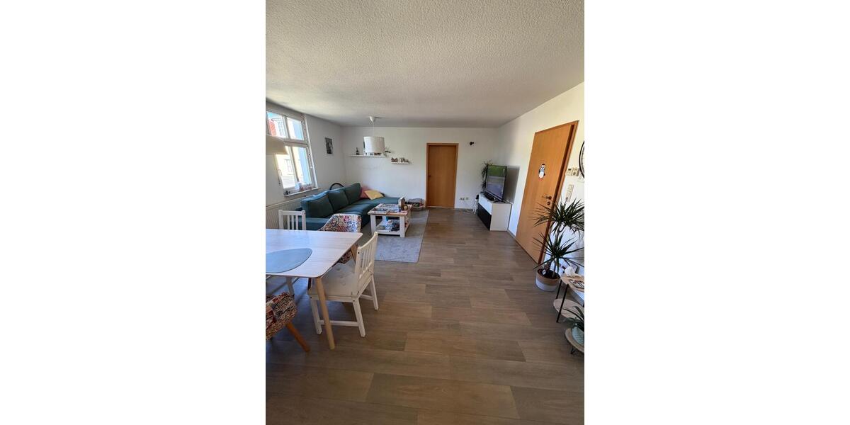 Etagenwohnung Meiningen - 3 Zimmer, 81 m&sup2;, 729&euro; | Angebot:26636669
