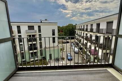 Wohnung Berlin Niederschöneweide - 1 Zimmer, 25 m&sup2;, 635&euro; | Angebot:27076413