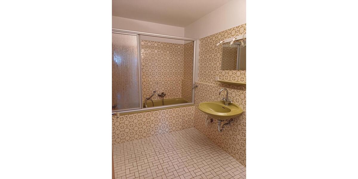 Blankenloch, ruhige, helle, zentral gelegene 3-Zimmer-Wohnung 3 zimmer