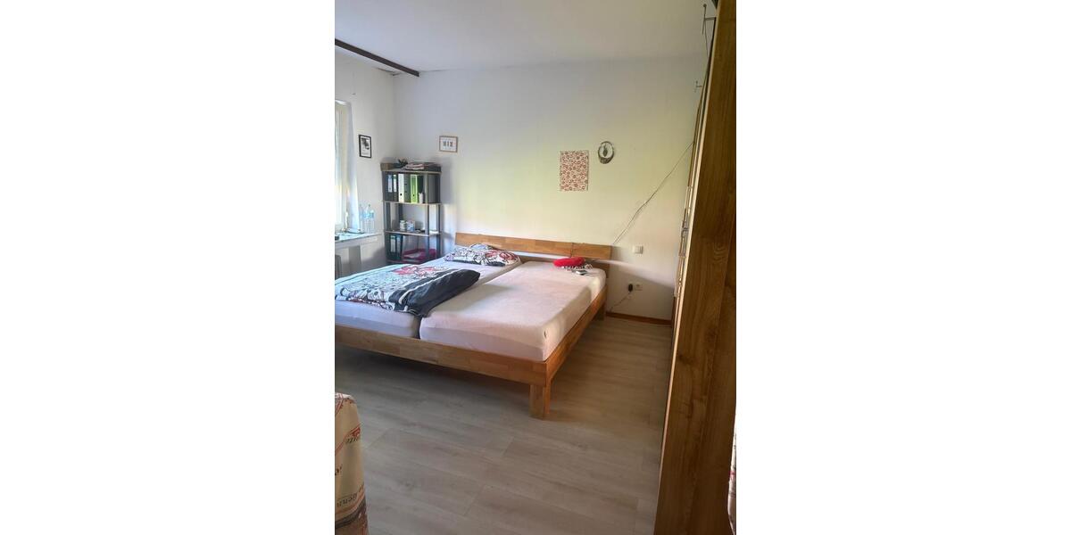 Etagenwohnung Vellmar - 4 Zimmer, 100 m&sup2;, 850&euro; | Angebot:26660252
