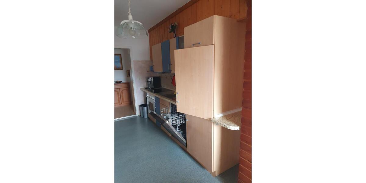 Etagenwohnung Pullenreuth - 3 Zimmer, 100 m&sup2;, 700&euro; | Angebot:25840266