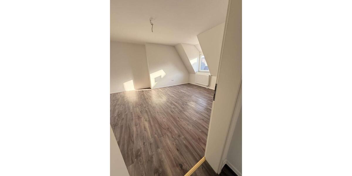 Etagenwohnung Fladungen - 2 Zimmer, 65 m&sup2;, 750&euro; | Angebot:25017300