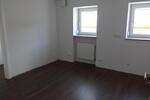 Etagenwohnung Lappersdorf - 3.5 Zimmer, 154 m&sup2;, 1.300&euro; | Angebot:26586934