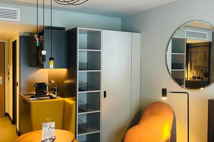 Ab Ende Oktober: All Inclusive, Urban High Level Design Apartment mit Balkon 1 zimmer