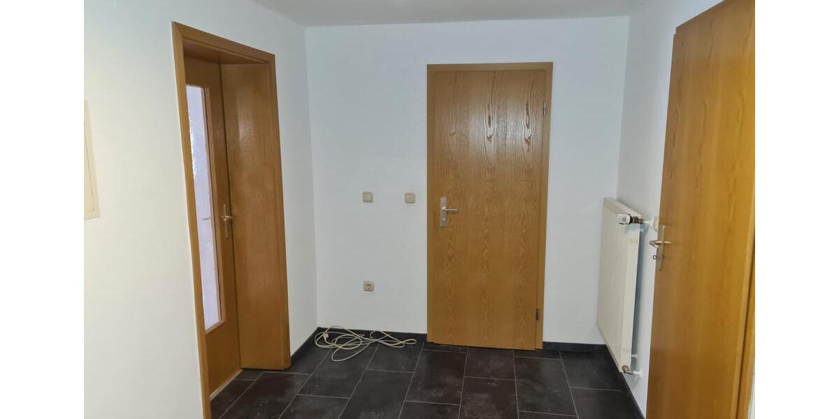 Erdgeschoßwohnung Höchstädt im Fichtelgebirge - 2 Zimmer, 58 m&sup2;, 390&euro; | Angebot:26546159
