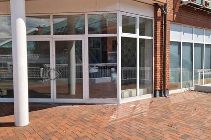 Nachmieter für Gewerbefläche zimmer