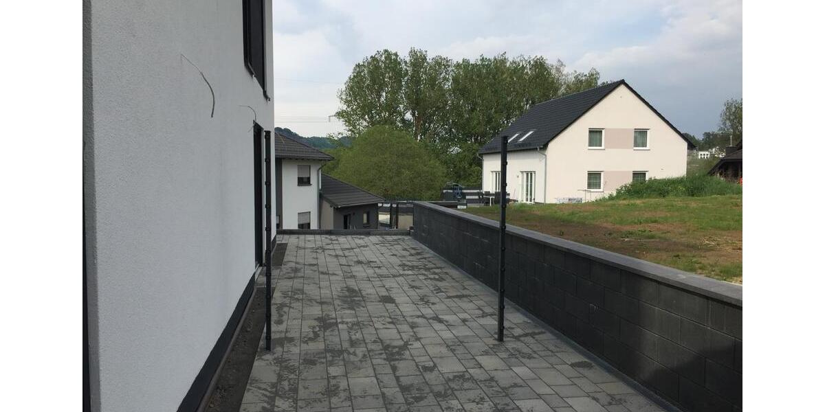 Doppelhaushälfte Walsdorf - 4 Zimmer, 112 m&sup2;, 1.250&euro; | Angebot:25831203