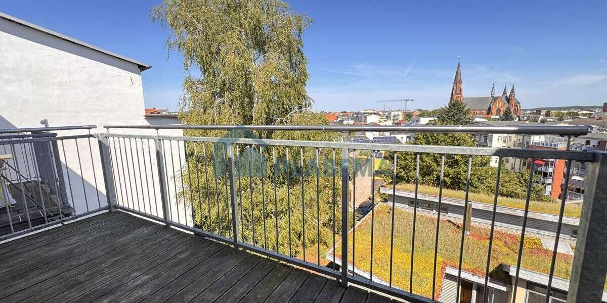 Etagenwohnung Schwerin Paulsstadt - 3 Zimmer, 67 m&sup2;, 1.008&euro; | Angebot:27222399