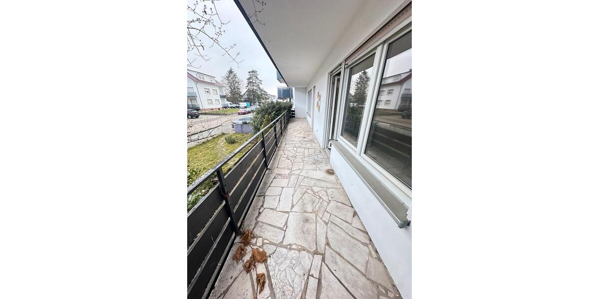 Etagenwohnung Sinsheim - 5 Zimmer, 150 m&sup2;, 1.400&euro; | Angebot:25053512