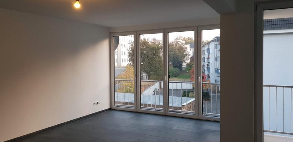 Etagenwohnung Düsseldorf Stadtbezirk 6 - 2 Zimmer, 80 m&sup2;, 1.280&euro; | Angebot:26549813