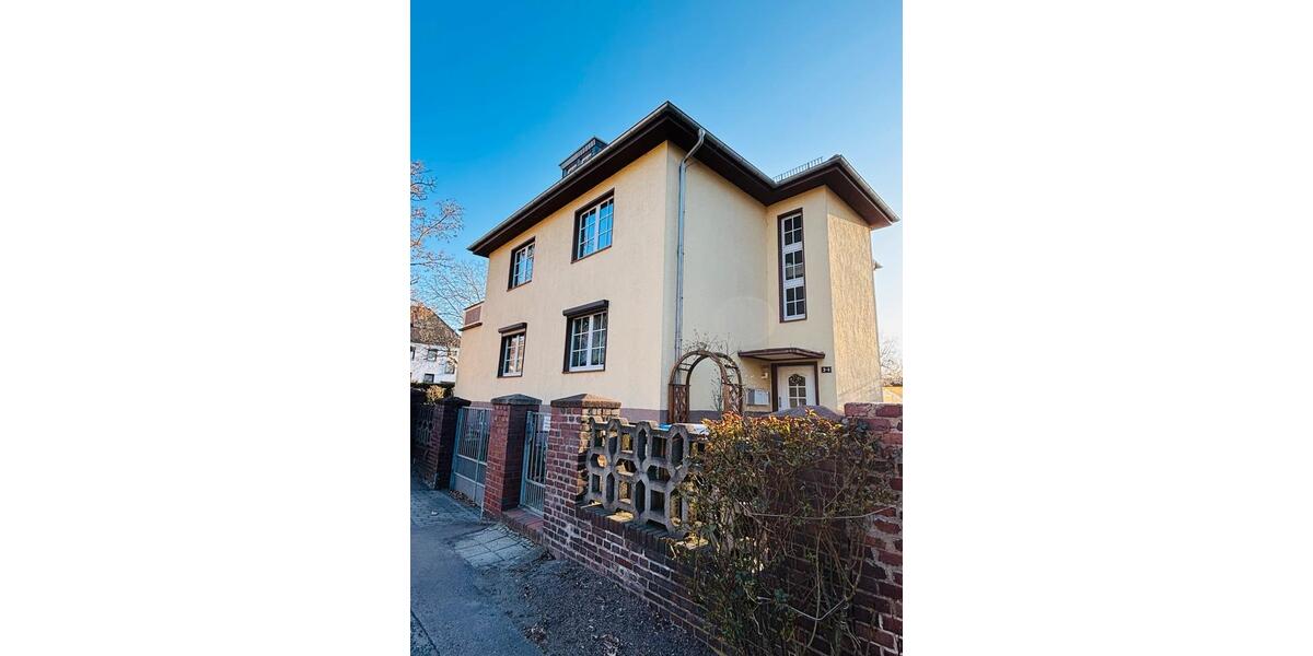 Etagenwohnung Köthen (Anhalt) - 4 Zimmer, 92 m&sup2;, 600&euro; | Angebot:25905081