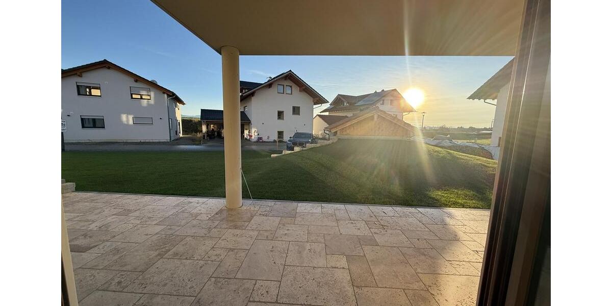 Erstbezug: attraktive 3-Zimmerwohnung mit Garten, Tiefgarage und Aufzug 3 zimmer